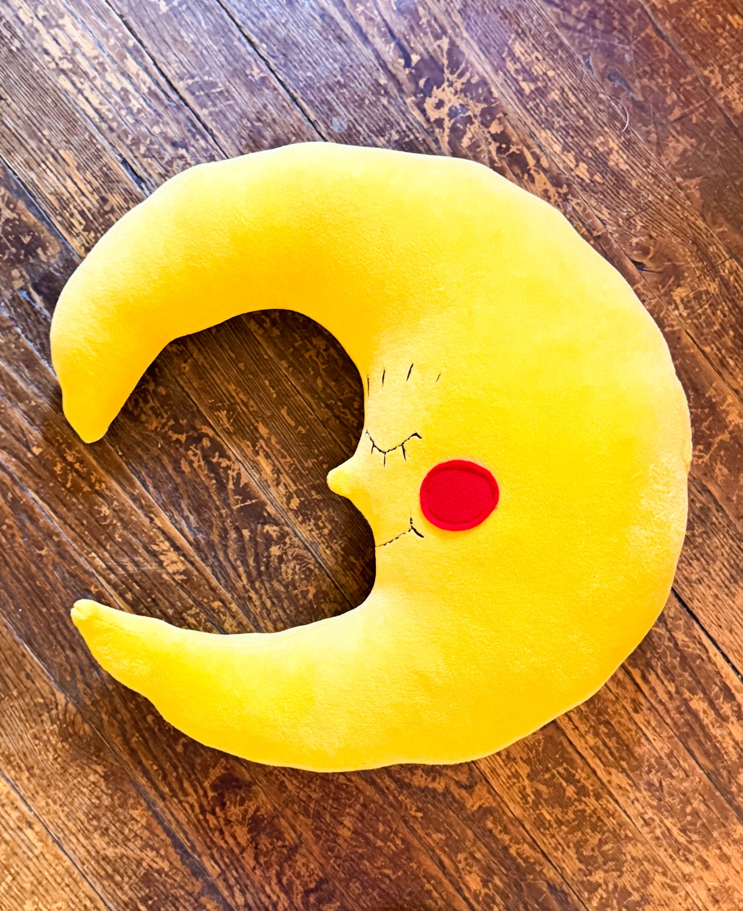Chunky Moon Cushion